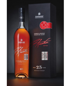 Charles Aznavour Signature Blend Brandy 25 ans 700 ml,...